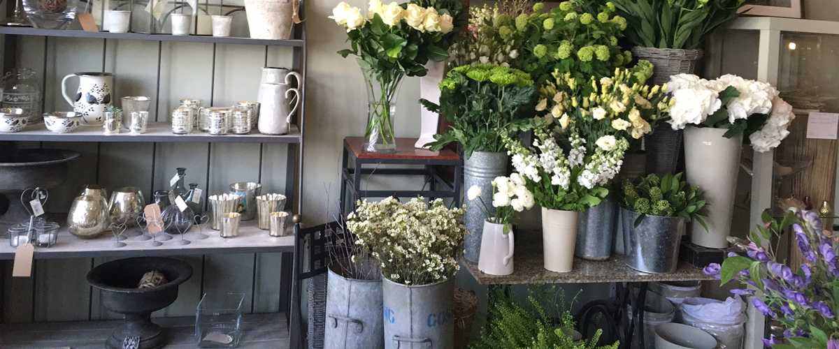 Flower shop Lymington offering Flowers and bouquets from Lymington florists Yasmin Design